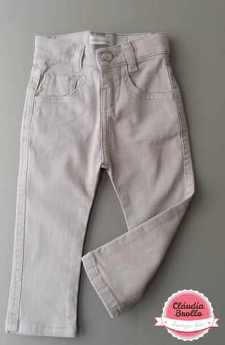 Calça em sarja